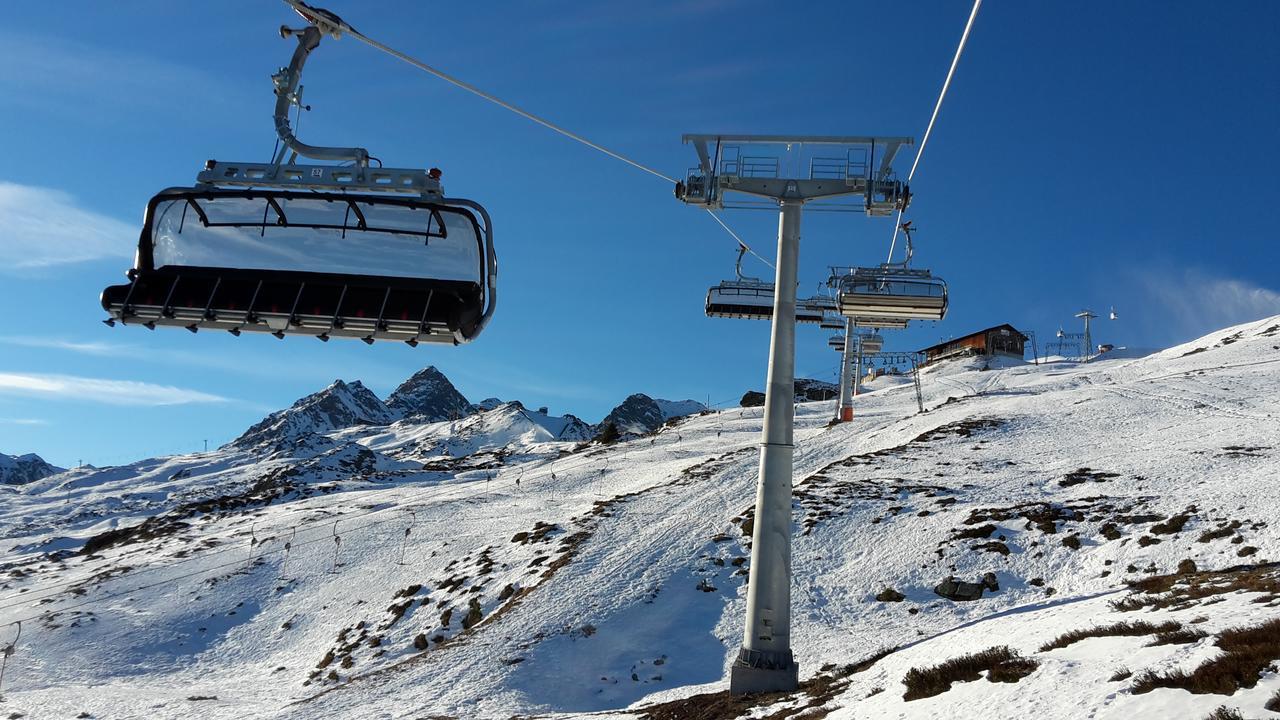 Alpenpension Maderer 加舒恩 外观 照片